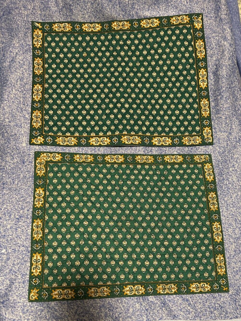 2 Valdrome France Green Quilted Placemats - 100% Cotton French Country Provencal